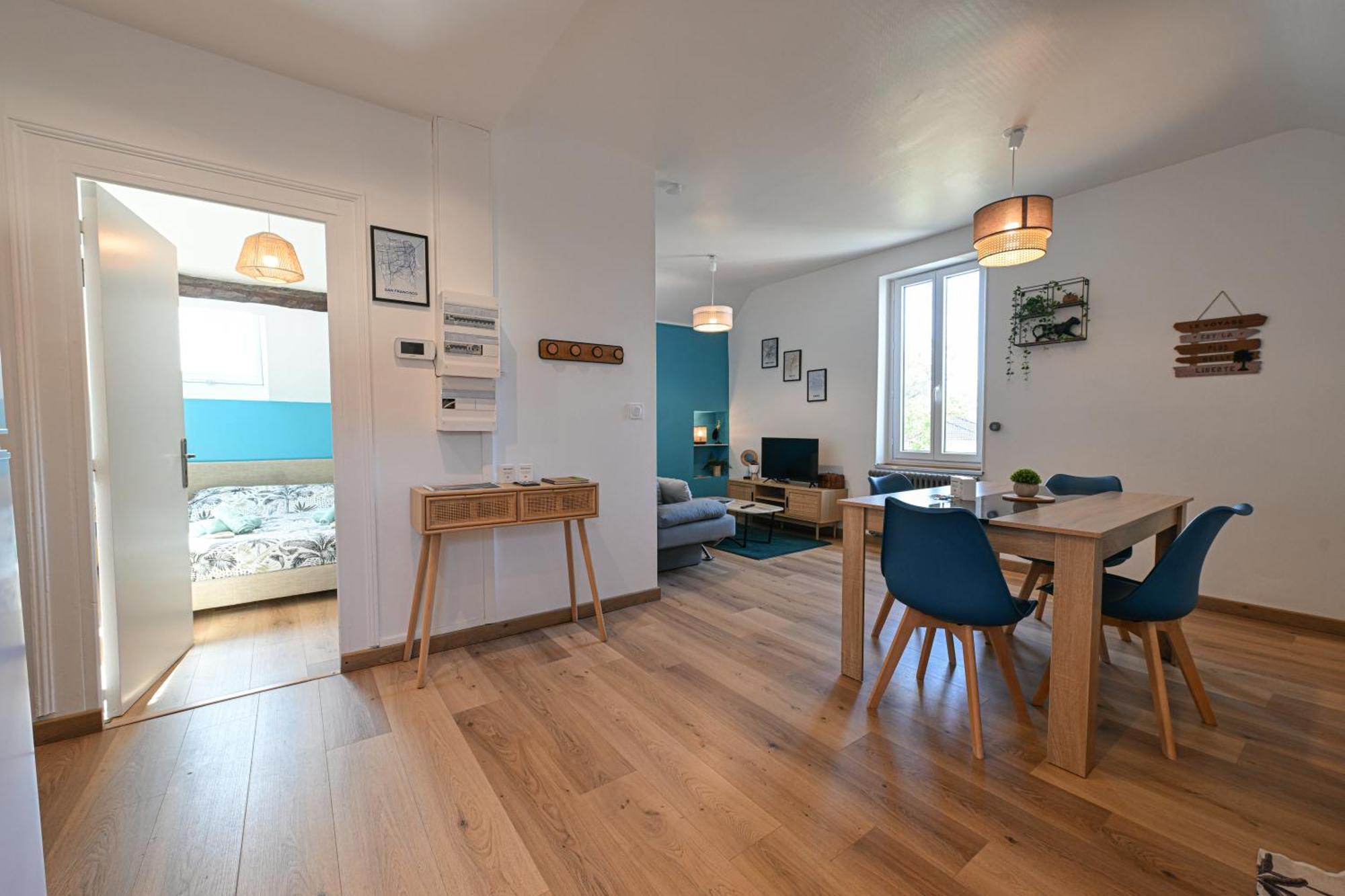 La Belle Rive Du Voyageur Apartamento Bellerive-sur-Allier Exterior foto